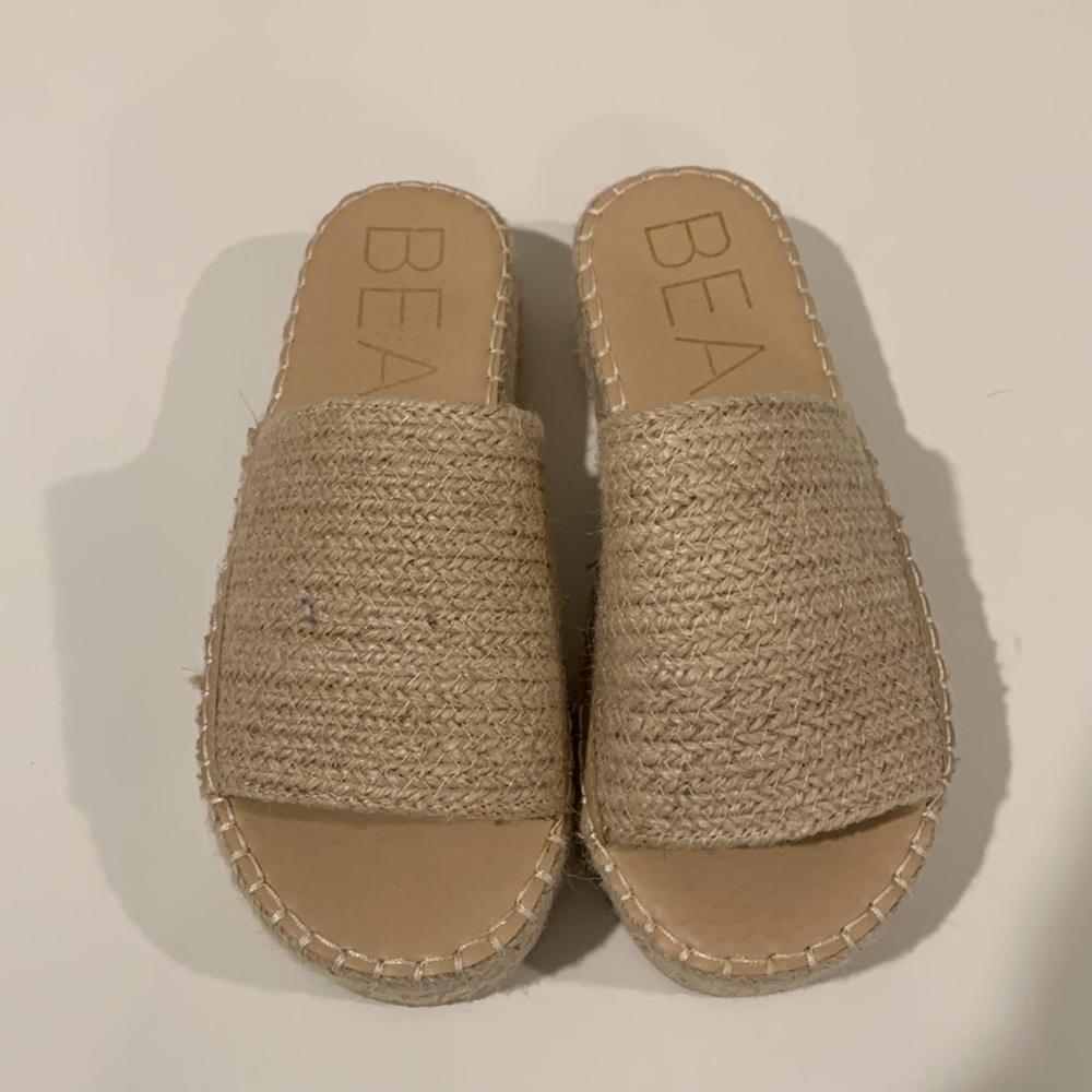 Sandals - Picture 4 of 5